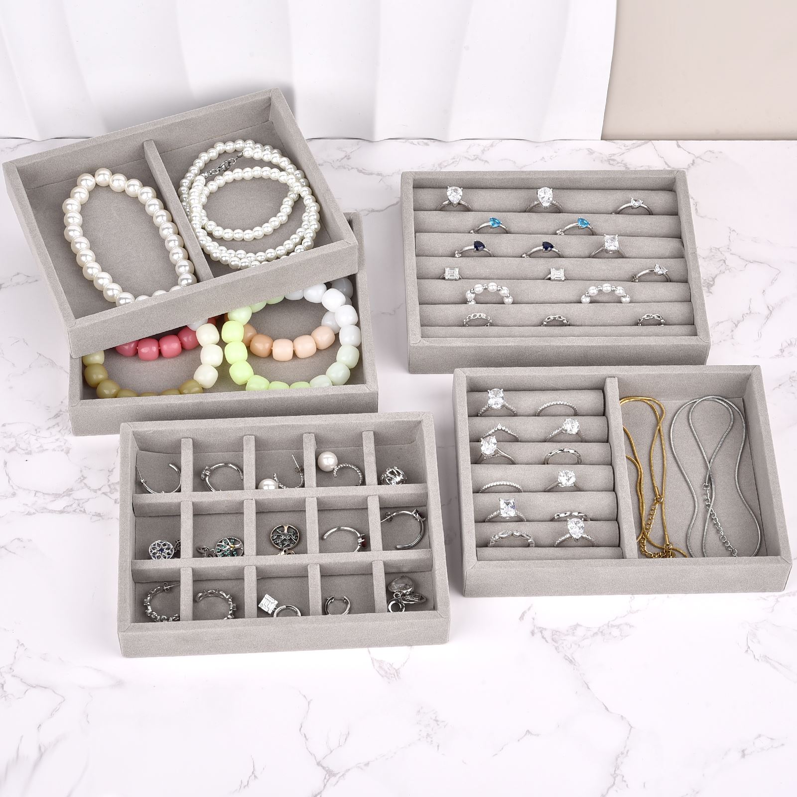 Velvet Jewelry Box Display Tra - Body Jewelry Display recension och pris