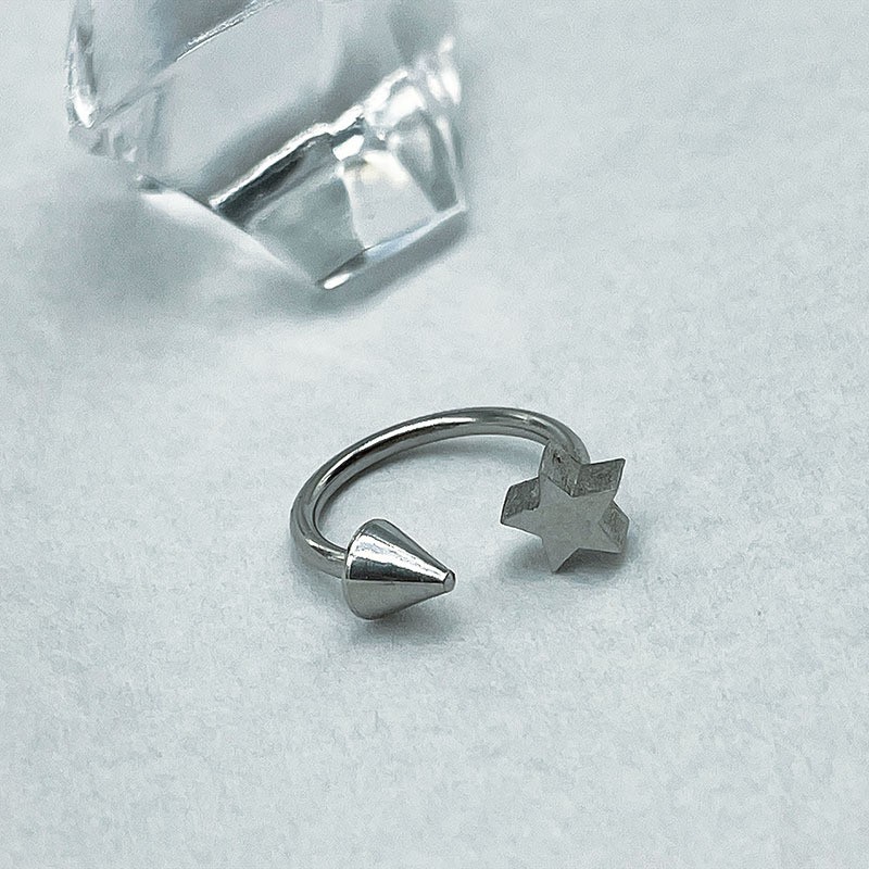 1PC Five-pointed Star Lip Pier - Body Jewelry Vertical Labret recension och pris